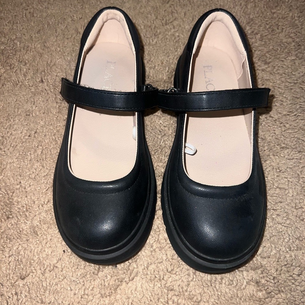 Children’s place black shoes Mary Jane’s size 13